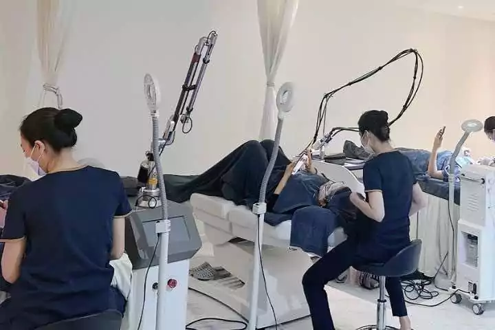 Aqua Clinic