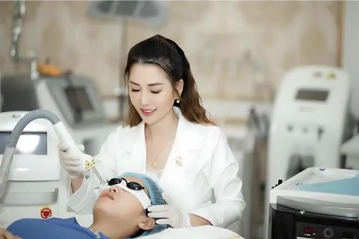 Phượng Spa Sóc Trăng