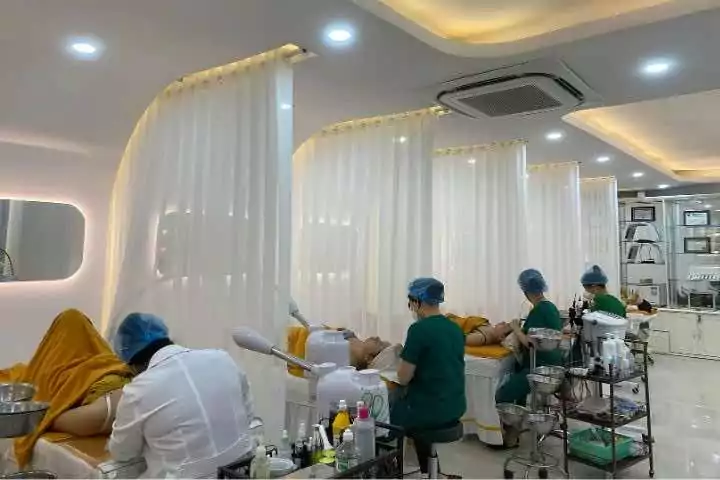 Royal Spa Bắc Giang