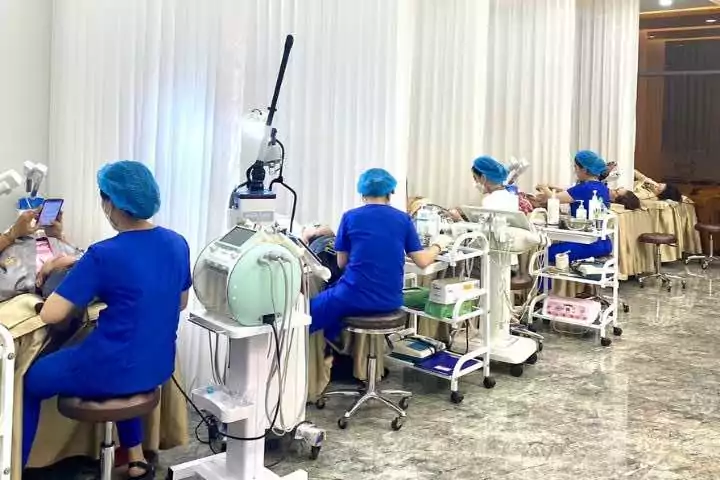 Mỹ Viện Quốc Tế Asia An Giang