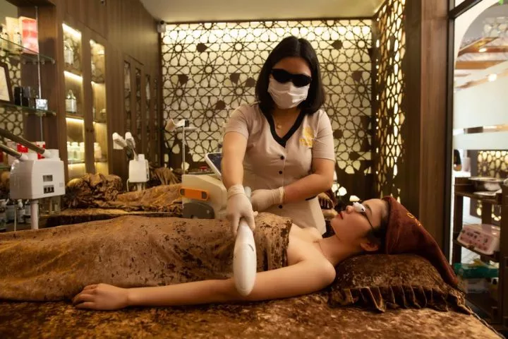 Viện Thẩm Mỹ Six Senses Huế