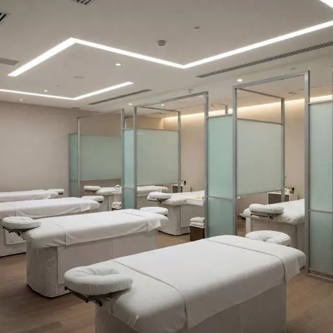 massage near airport tan son nhat tphcm (2)