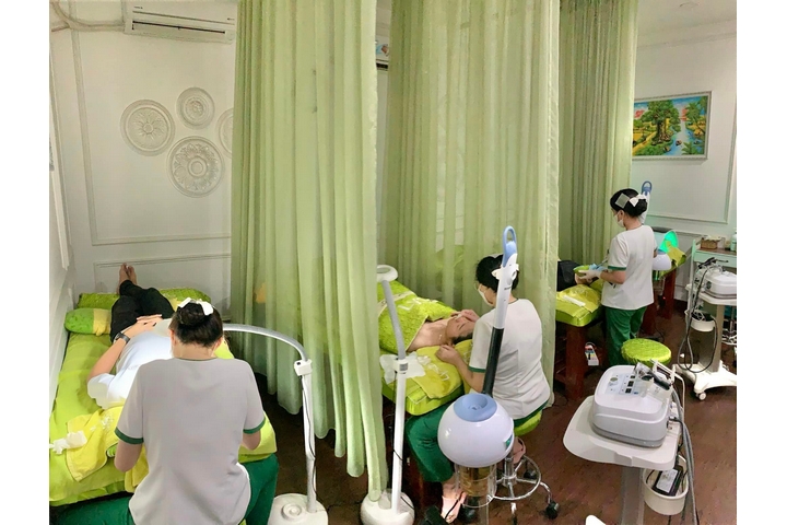 Phòng điều trị mụn tại LYSA Spa & Beauty Quận Bình Tân