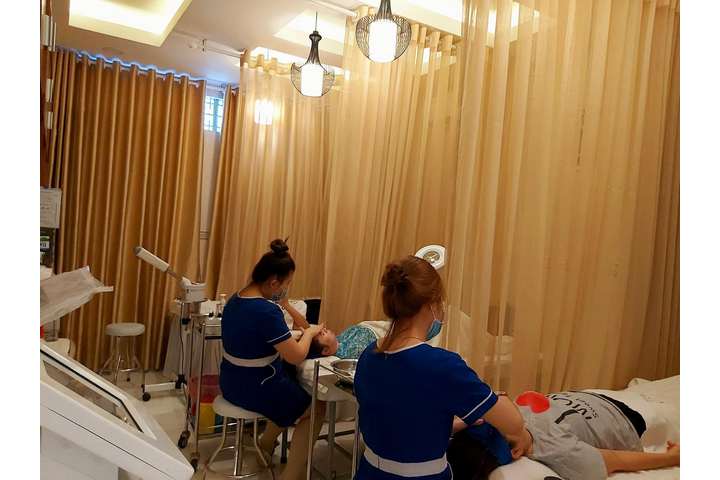 Phòng điều trị mụn tại  DrPhương Thảo Beauty Spa Quận 11