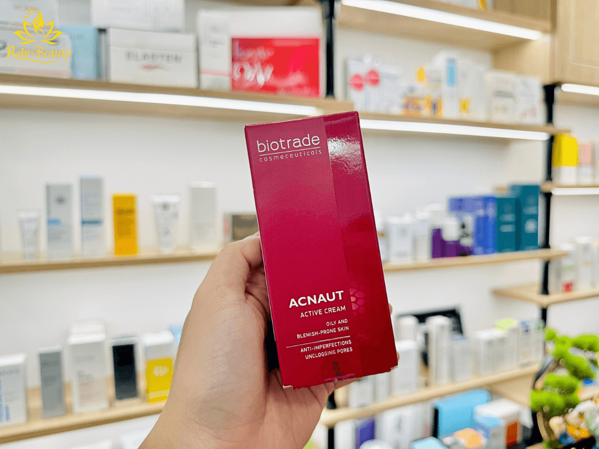 Kem chấm mụn Biotrade Acnaut Cream