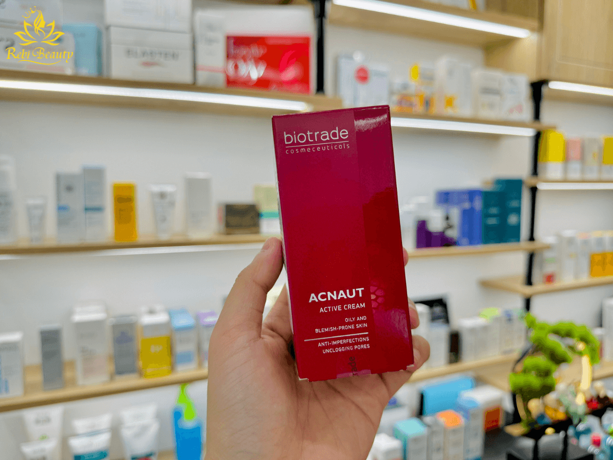 Kem chấm mụn Biotrade Acnaut Cream