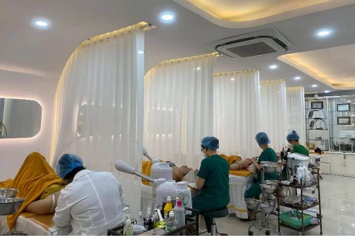 Royal Spa Bắc Giang