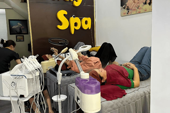 Viện chăm sóc da công nghệ cao Lady Thái Bình
