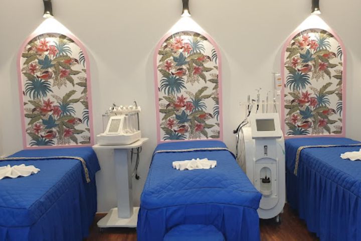 Diamond Spa & Cosmetics Long Xuyên