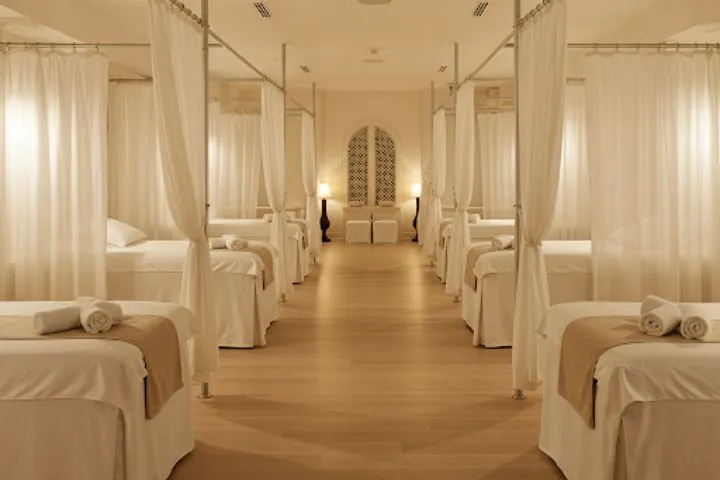 Massage Nhạc Dương Lầu Hà Nội
