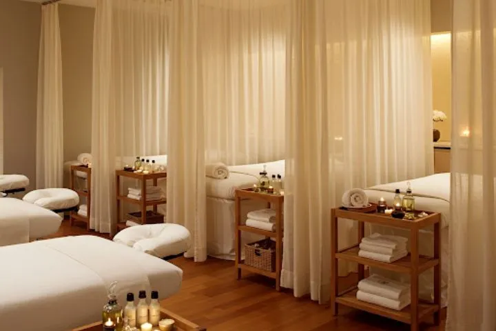 Ellis Spa Relaxation & Beauty Spa Quận 11