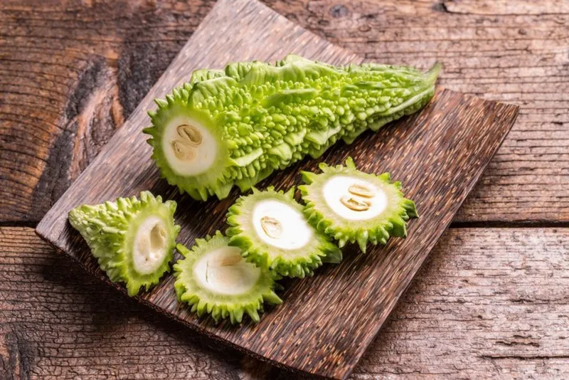 Công dụng của khổ qua trong làm đẹp