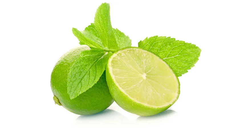 Chanh tươi giúp trị mụn và làm sạch da