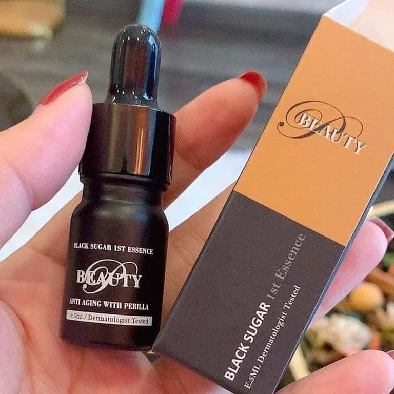 Serum Tri Mun Duong Den Black Sugar Ist Essence 5ml Giai Phap Toan Dien Cho Lan Da Mun Image 2