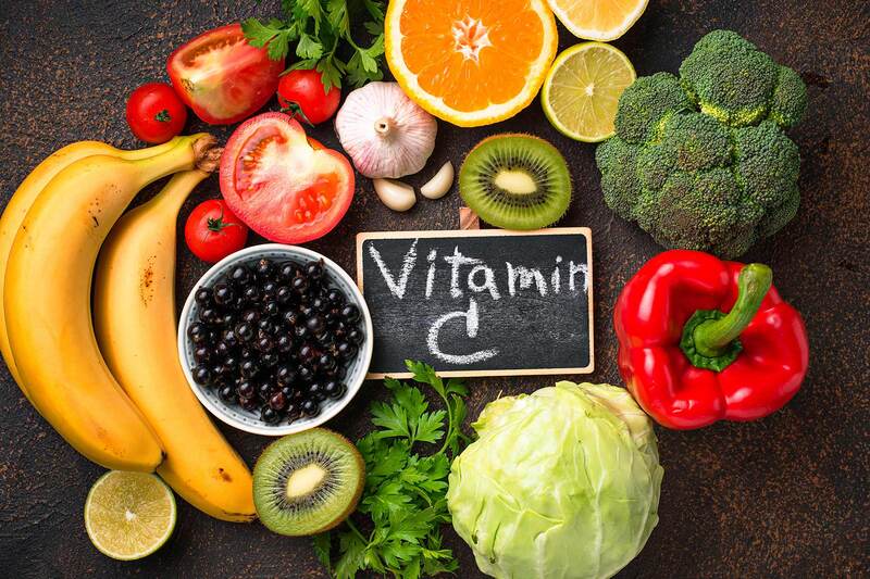 Serum Trị Thâm Mụn Tốt Nhất: Hướng Dẫn Chọn & Top Sản Phẩm Vitamin C là gì, công dụng với cơ thể và cách bổ sung hiệu quả